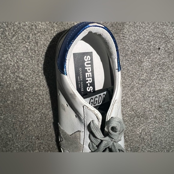 Authentic Golden Goose Superstars - Picture 3 of 8